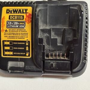 GENUINE DEWALT DCB115 BATTERY CHARGER 12 / 20V MAX LITHIUM-ION Tested Contractor